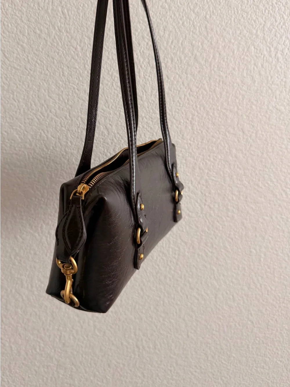 Zara sleek black